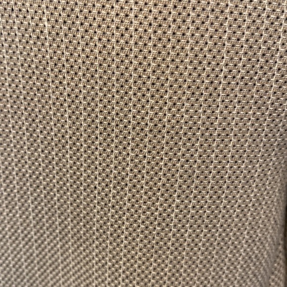 Beautiful tan with white stitching Tahari suit jacket. Size 6. NWOT. - Picture 3 of 7